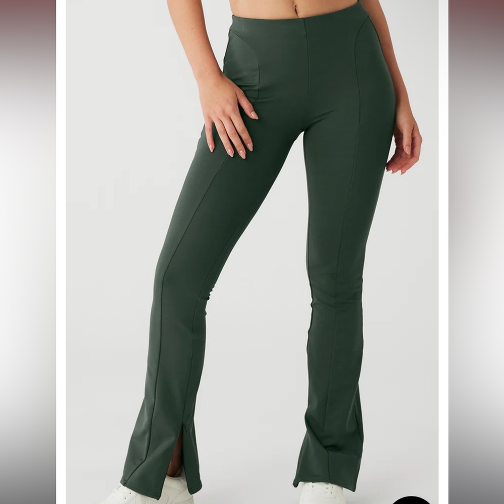 Alo High-Waist Zip It Flare Legging